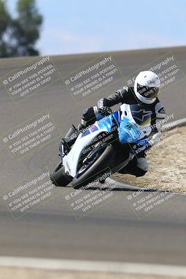 media/Sep-21-2025-TrackDaz (Sun) [[277c75b276]]/B Group/1220pm (Turn 2)/